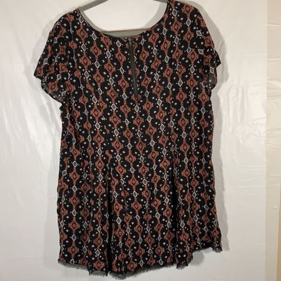 Torrid Black Tribal Style Blouse Shirt - Picture 2 of 4